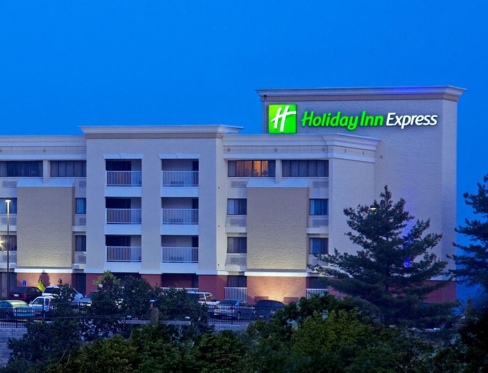 Holiday Inn Express Cincinnati West By Ihg Dent Εξωτερικό φωτογραφία
